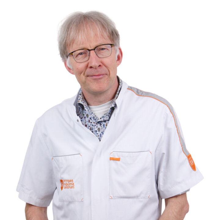 Dr. R. (Rogier) Lange