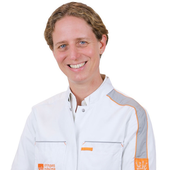 Dr. S.L.A. (Sabine) Plasschaert